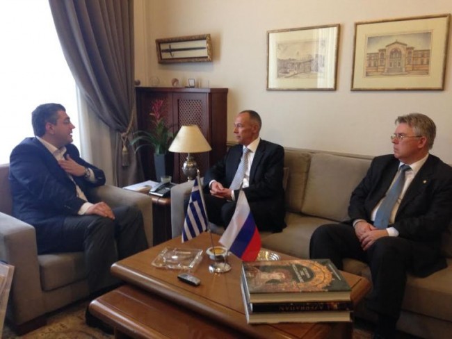 141106_O_Perifereiarchis_K_Makedonias_Ap_Tzitzikostas_me_ton_Presvi_tis_Rosikis_Omospondias_Andrei_Maslof