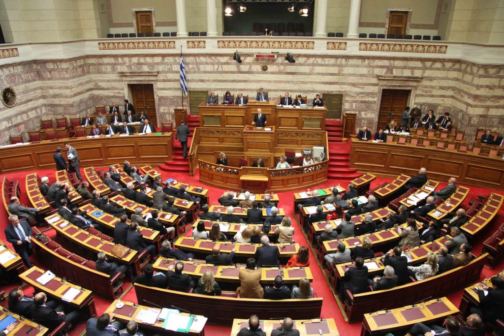 Ψηφίστηκε επί της αρχής το πολυνομοσχέδιο από ΣΥΡΙΖΑ – ΑΝΕΛ