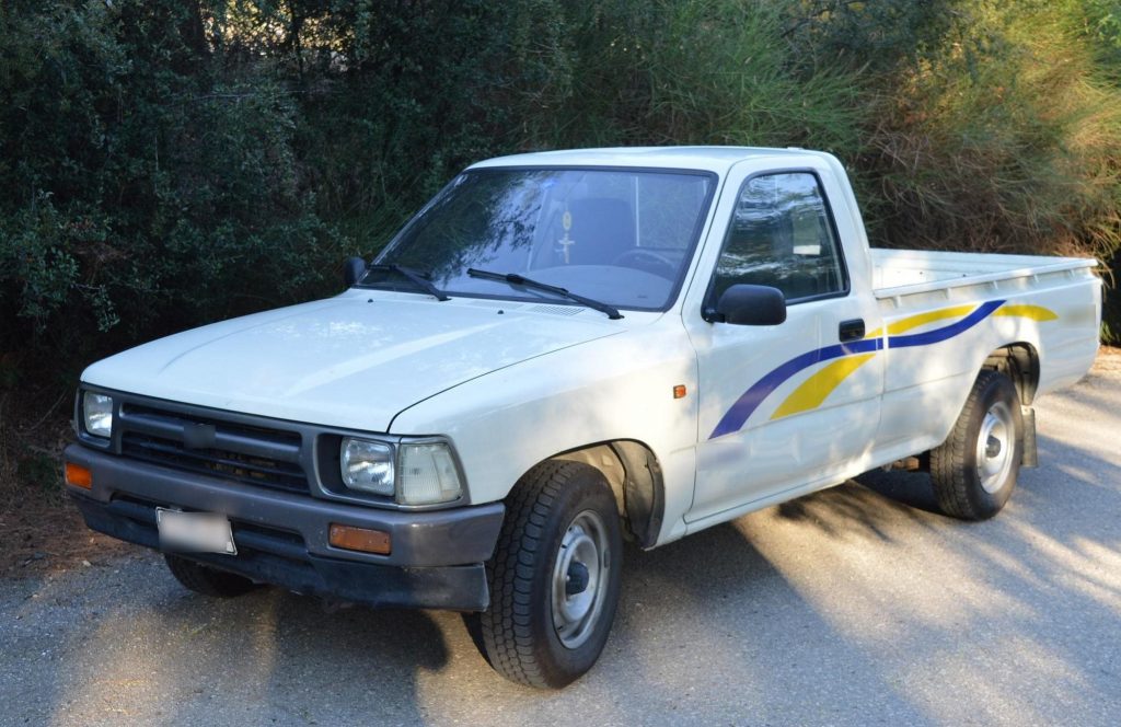 Σύλληψη 3 ατόμων στην Πέλλα για κλοπή οχήματος
