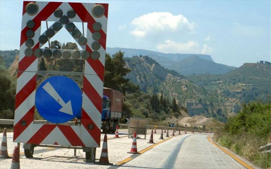 Προσωρινές κυκλοφοριακές ρυθμίσεις στην Πέλλα λόγω μεταφοράς υπέρβαρων και ογκωδών φορτίων