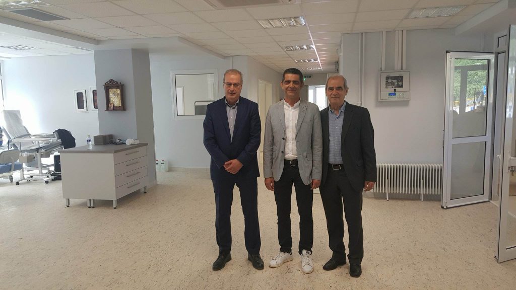 Ο Γιάννης Σηφάκης επισκέφτηκε την νέα μονάδα τεχνητού νεφρού την οποία χαρακτήρισε " στολίδι της Δημόσιας Υγείας στην Πέλλα"