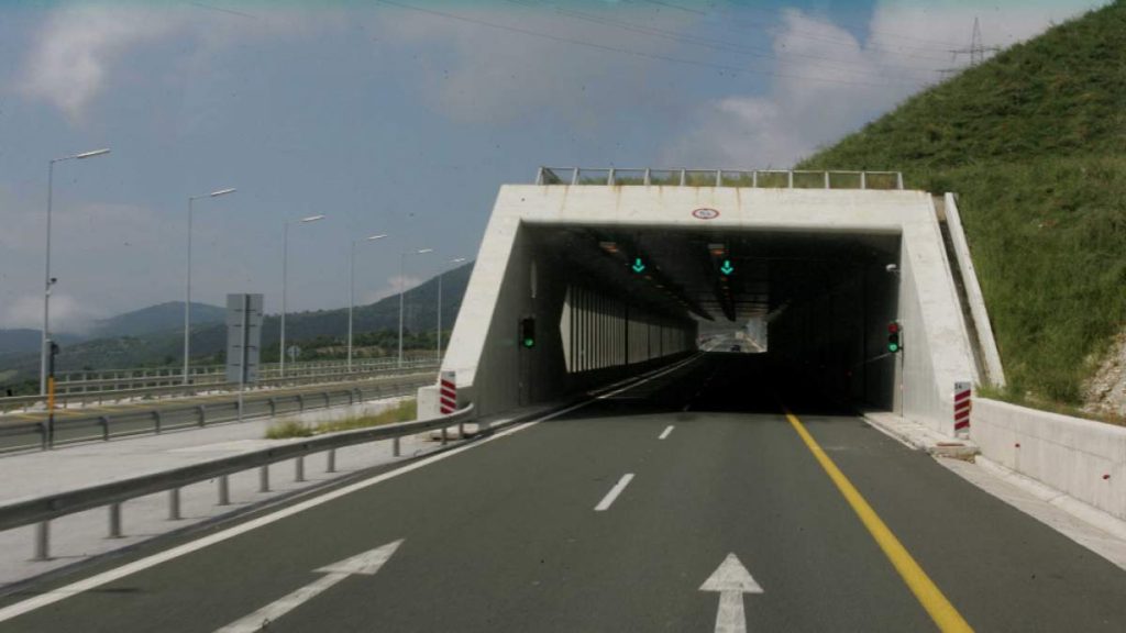 Ενημέρωση για διακοπή κυκλοφορίας στην Εθνική Οδού Θεσσαλονίκης - Πετριτσίου