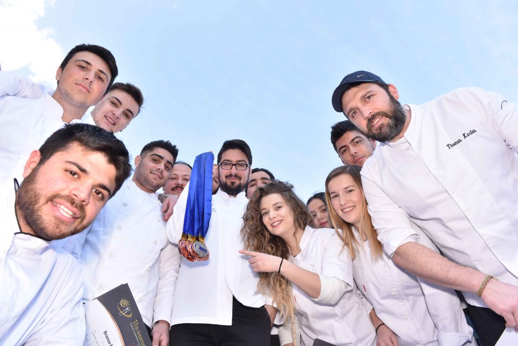 ΒΡΑΒΕΥΣΕΩΝ ΣΥΝΕΧΕΙΑ ΓΙΑ ΤΟΥΣ CHEF ΤΟΥ ΔΙΕΚ ΕΔΕΣΣΑΣ
