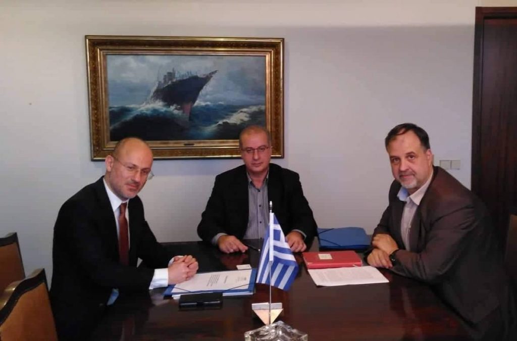 Ο Γιάννης Σηφάκης με την Υφυπουργό Εξωτερικών Σία Αναγνωστοπούλου στα Σκόπια για τις διασυνοριακές συνδέσεις από Φλώρινα και Πέλλα