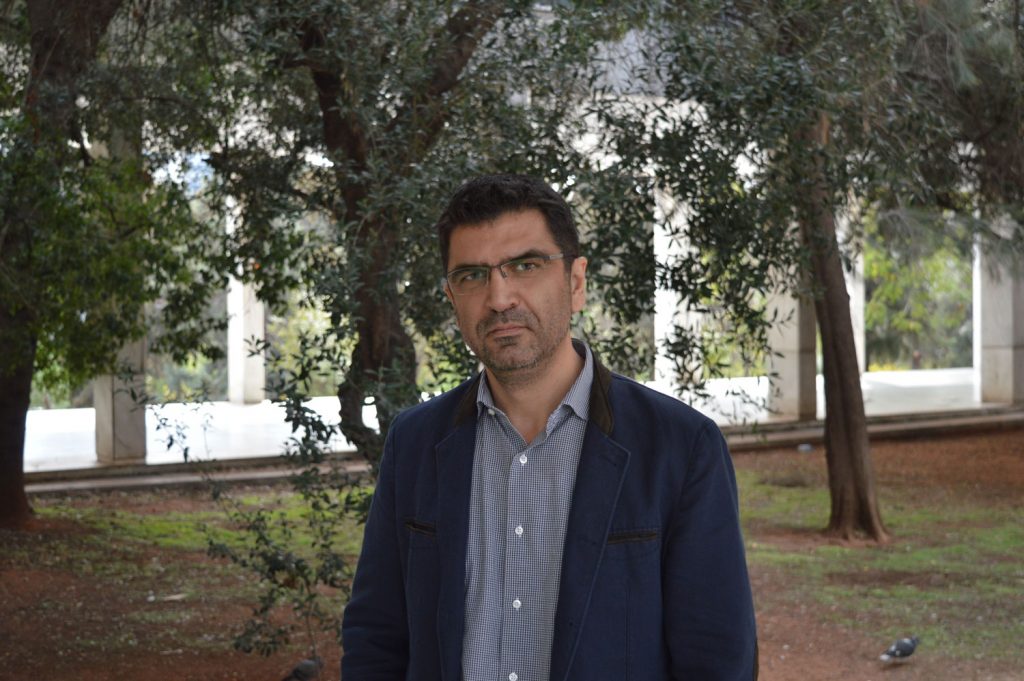 Κυκλοφόρησε από τις Εκδόσεις Πατάκη το νέο παιδικό βιβλίο του Μάκη Τσίτα με τίτλο «Ο δικός μου ο παππούς»
