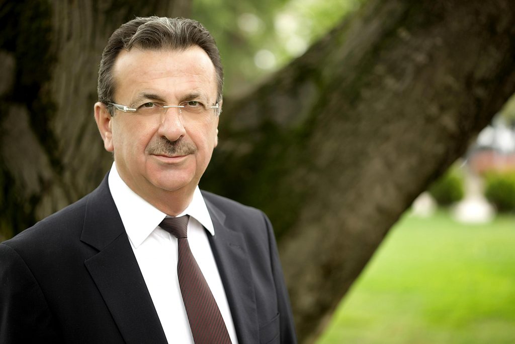 Επιστολή του υπ. Δημάρχου Πέλλας Θεόδωρου Θεοδωρίδη προς τον Σεβασμιώτατο Αρχιεπίσκοπο Αμερικής κ.κ. Ελπιδοφόρο