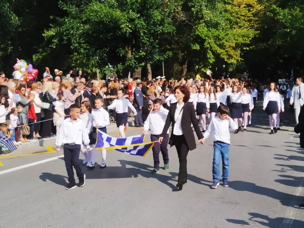 Με Επισημότητα, Λαμπρότητα και περηφάνια η Μαθητική και Στρατιωτική παρέλαση Έδεσσας στην 107η επέτειο από την απελευθέρωση της πόλης μας