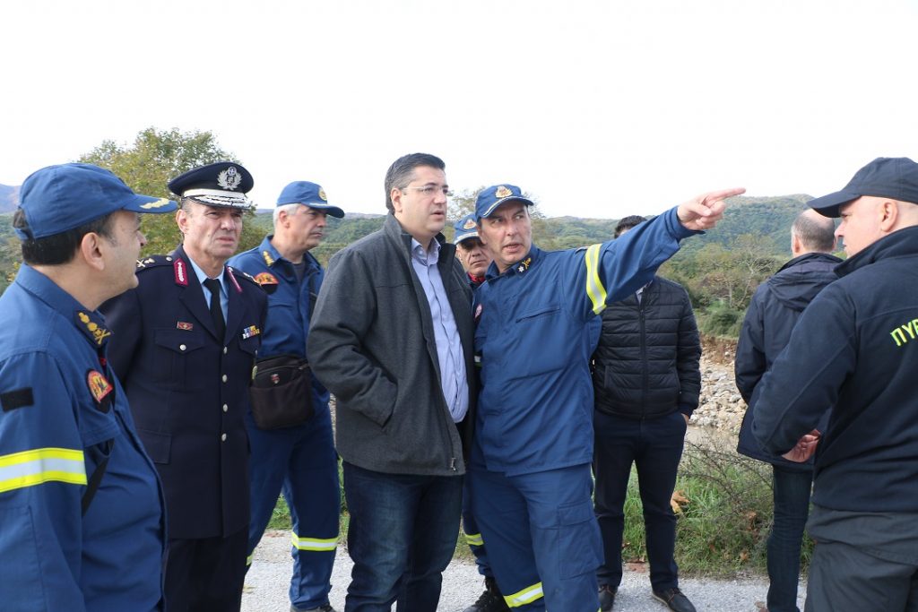 Αυτοψία του Περιφερειάρχη Κεντρικής Μακεδονίας Απόστολου Τζιτζικώστα στις πληγείσες περιοχές της Χαλκιδικής από τις πλημμύρες