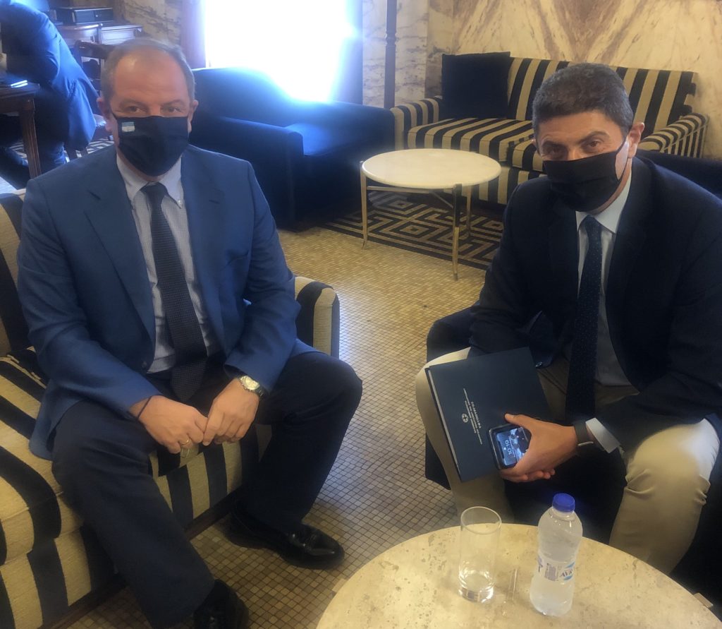 Συνάντηση Διονύση Σταμενίτη με τον Υφυπουργό Αθλητισμού Λευτέρη Αυγενάκη