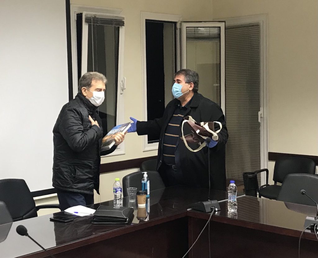Συνάντηση εργασίας, με την παρουσία του Υπουργού Προστασίας του Πολίτη Μιχάλη Χρυσοχοΐδη, στην Περιφερειακή Ενότητα Πέλλας για τον περιορισμό της διασποράς του κορωνοϊού