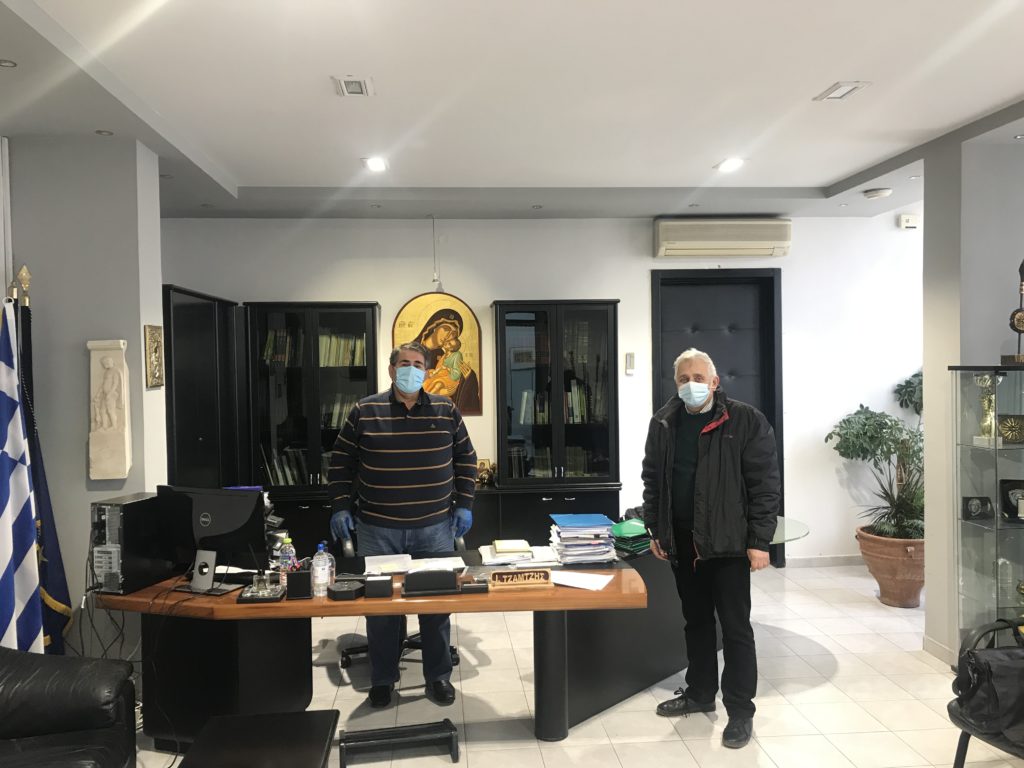 Ξεκινάει η τοποθέτηση ηλεκτρονικών πινακίδων στο οδικό δίκτυο της Π.Ε. Πέλλας