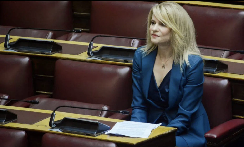 Θεοδώρα Τζάκρη: Ερώτηση στη Βουλή για τη θέσπιση ενός ολοκληρωμένου θεσμικού πλαισίου για τους Ψηφιακούς Νομάδες