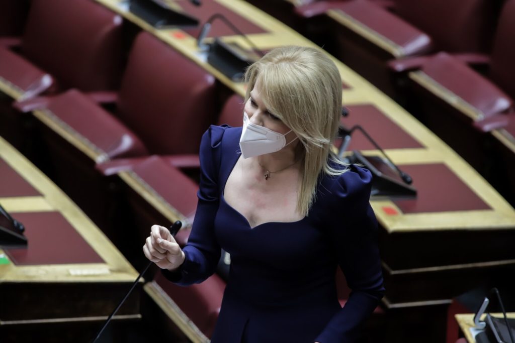 Θ. Τζάκρη - Ερώτηση για την ενίσχυση των νοσοκομείων της Πέλλας