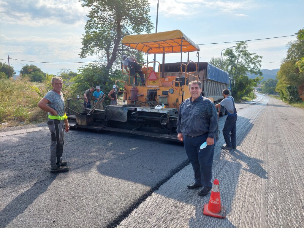 Χωρίς «διακοπές» οι ασφαλτοστρώσεις στην Π.Ε. Πέλλας