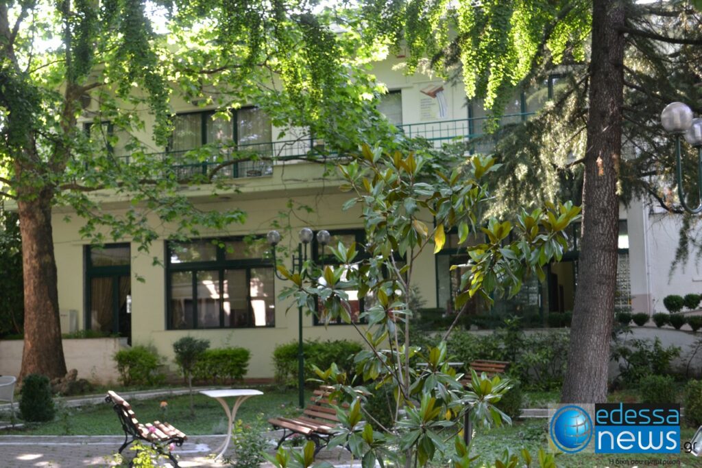 Δημόσια Κεντρική Βιβλιοθήκη Έδεσσας "Η νέα συνήθεια της πόλης"