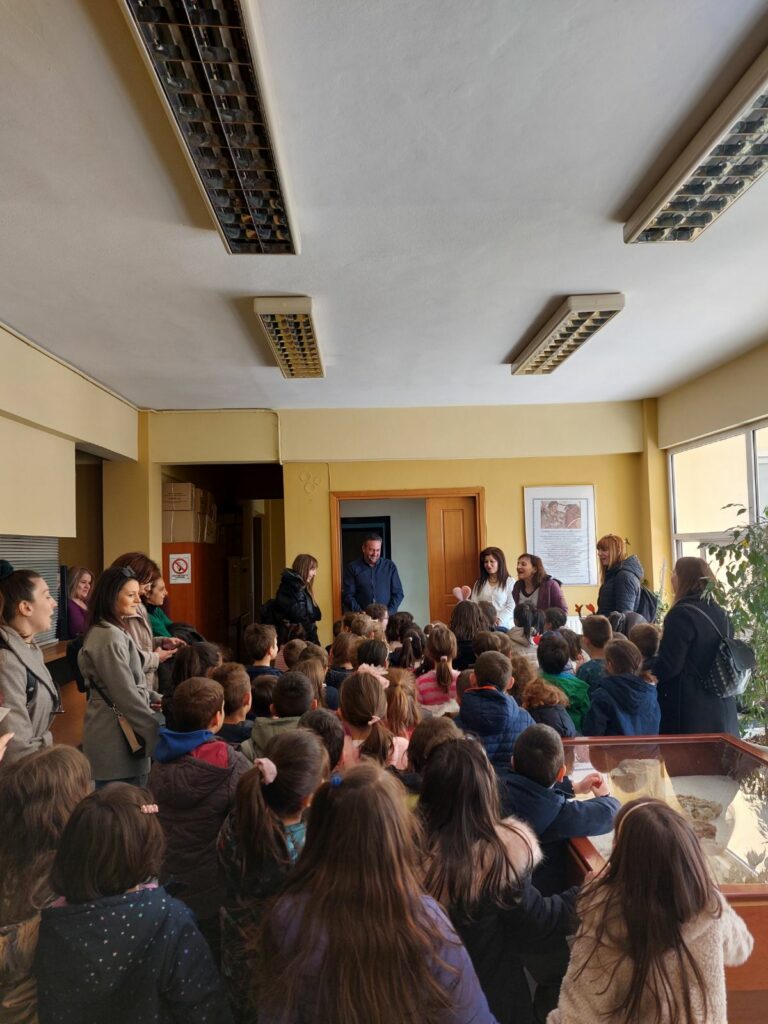 Επίσκεψη γεμάτη από νότες χαράς