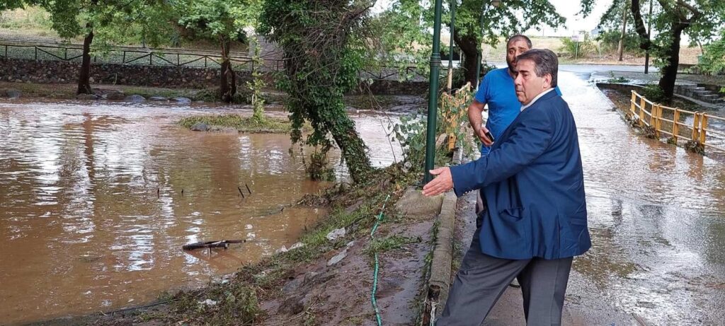 Κατάσταση έκτακτης ανάγκης και σωστικές εργασίες, λόγω κακοκαιρίας, ζητεί με αίτημά του ο Ιορδάνης Τζαμτζής
