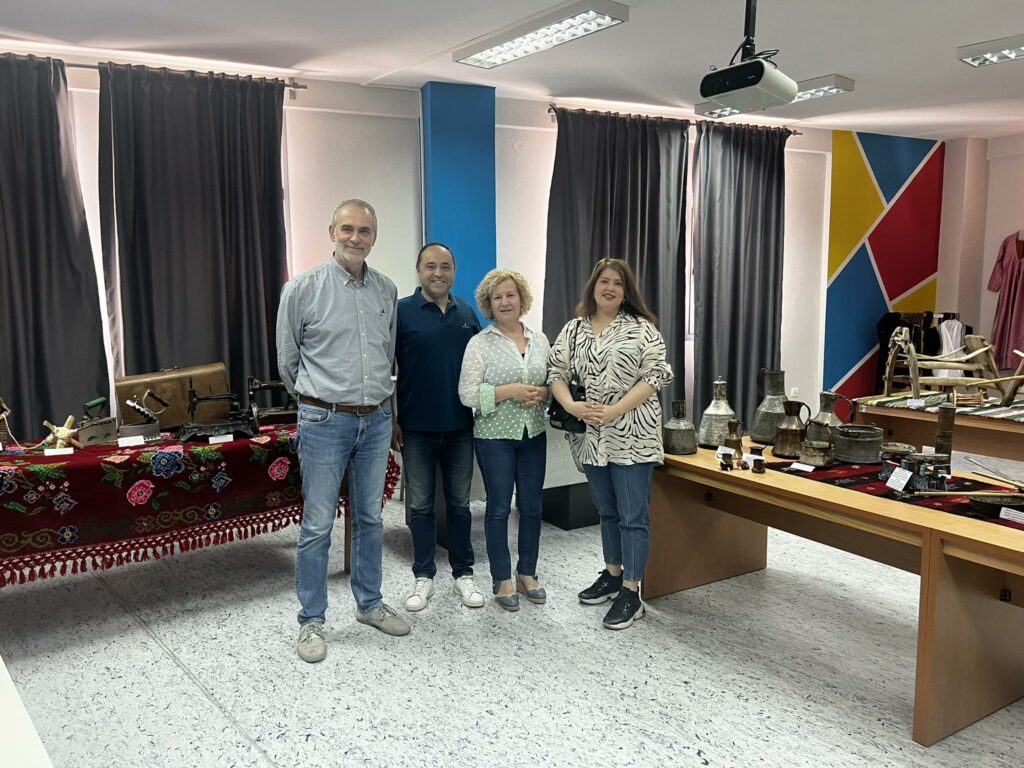 Επίσκεψη Αντιδημάρχων Δήμου Αλμωπίας στο Λαογραφικό Μουσείο 2ου Δημοτικού Σχολείου Αριδαίας