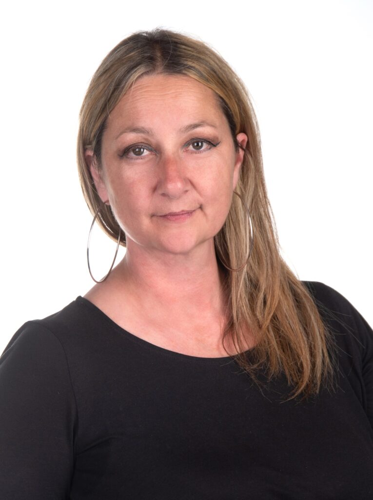 ΜΙΑ ΝΕΑ ΣΕΛΙΔΑ ΑΝΟΙΓΕΙ ΓΙΑ ΤΟΝ ΑΕΡΩΠΟ ΕΔΕΣΣΑΣ ΜΕ ΠΡΟΕΔΡΟ ΤΗΝ ΕΛΕΝΗ ΚΙΤΣΟΥ του Μάνου Νεόφυτου