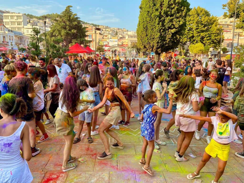 ΦΕΣΤΙΒΑΛ ΧΡΩΜΑΤΩΝ ΣΤΗΝ ΕΔΕΣΣΑ - πάρκο Μεραρχίας, Σάββατο 8 Ιουλίου, 11:00 το πρωί