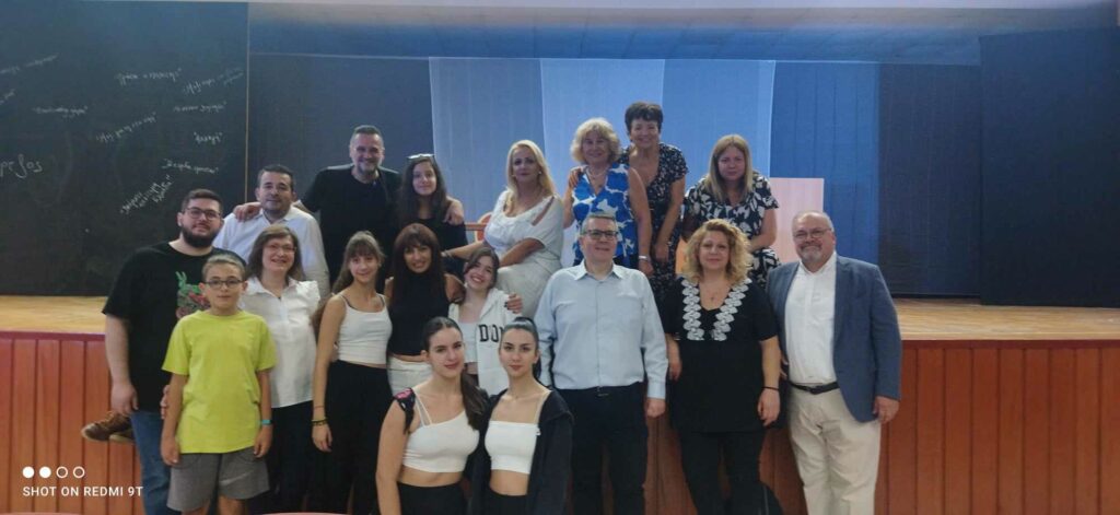 Με μεγάλη επιτυχία η πρεμιέρα της παράστασης "Έδεσσα……πάμε εκλογές"; Μια παράσταση που δεν πρέπει να χάσει κανείς!