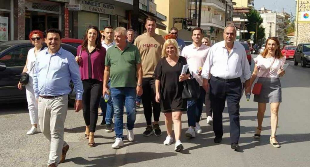 Επίσκεψη Κοινωνίας σε Κίνηση στην αγορά της Έδεσσας