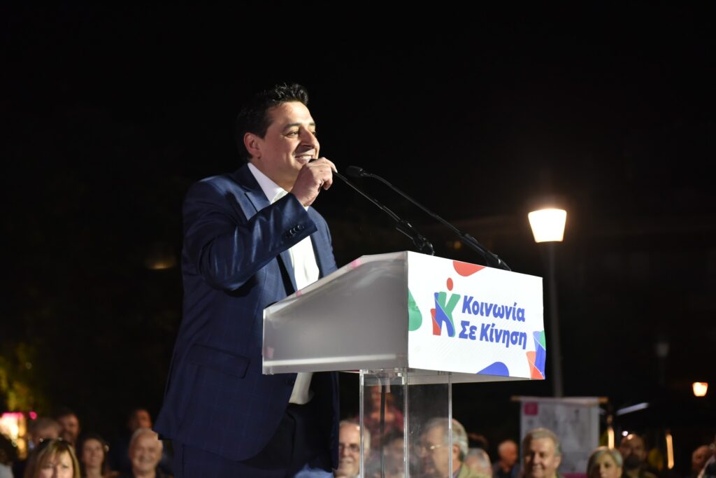 Μεγαλειώδης και εντυπωσιακή δίνοντας το σύνθημα για #αλλαγη_εποχης ήταν η προσέλευση του κόσμου στην προεκλογική ομιλία του Γιάννη Τσεπκεντζη στην Έδεσσα