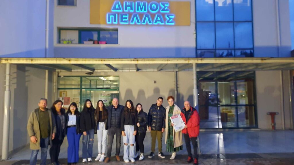 Μαθητές του Γενικού Λυκείου Κρύας Βρύσης παρακολούθησαν δια ζώσης την συνεδρίαση του Δημοτικού Συμβουλίου Δήμου Πέλλας