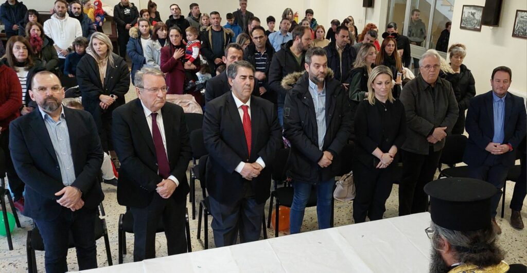 Ο ΓΙΩΡΓΟΣ ΚΑΡΑΣΜΑΝΗΣ ΠΡΟΣΚΕΚΛΗΜΕΝΟΣ ΣΤΗΝ ΕΚΔΗΛΩΣΗ ΤΟΥ ΣΥΛΛΟΓΟΥ ΤΡΙΤΕΚΝΩΝ ΈΔΕΣΣΑΣ