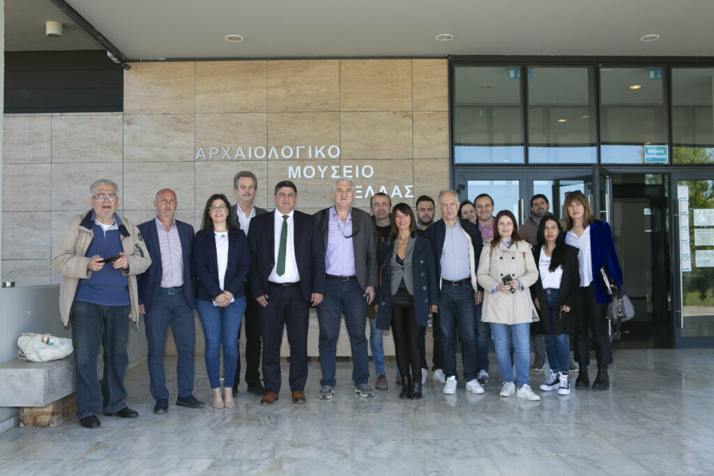 Τιμήθηκε ο Δήμαρχος Πέλλας για τον Διεθνή Μαραθώνιο: «Από τη γενέτειρα του Μ. Αλεξάνδρου στέλνουμε παγκόσμιο μήνυμα φιλίας»