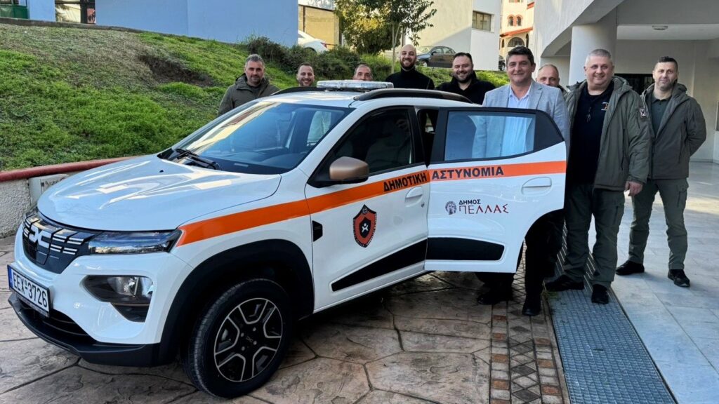 Νέο σύγχρονο και ηλεκτρικό περιπολικό στον στόλο της Δημοτικής Αστυνομίας του Δήμου Πέλλας