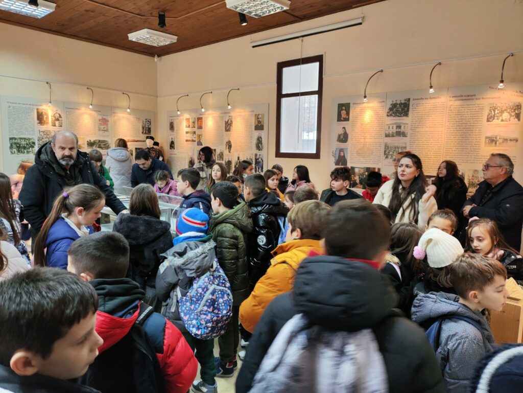 Ξενάγηση στο μνημείο και το μουσείο Άγρα-Μίγκα στην Καρυδιά Έδεσσας