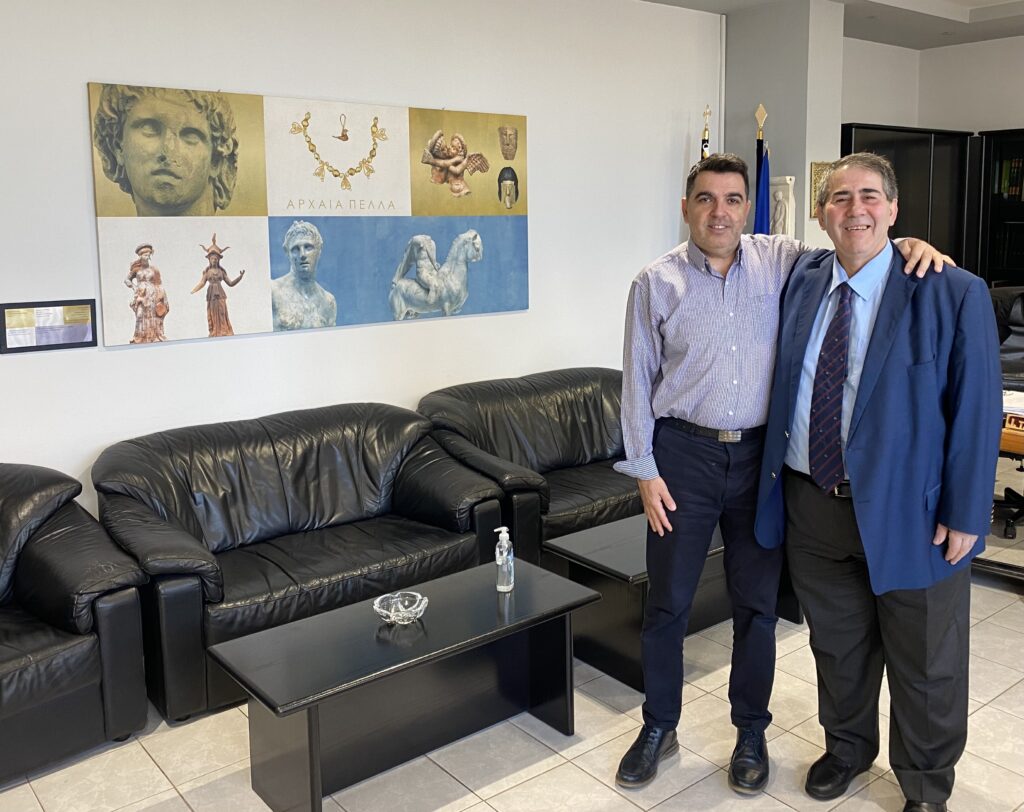 Αποχαιρετιστήρια συνάντηση Αντιπεριφερειάρχη Πέλλας κ. Δάνη Τζαμτζή με τον πρώην Διοικητή Πυροσβεστικών Υπηρεσιών Πέλλας Αρχιπύραρχο Ζώη Γιώτη