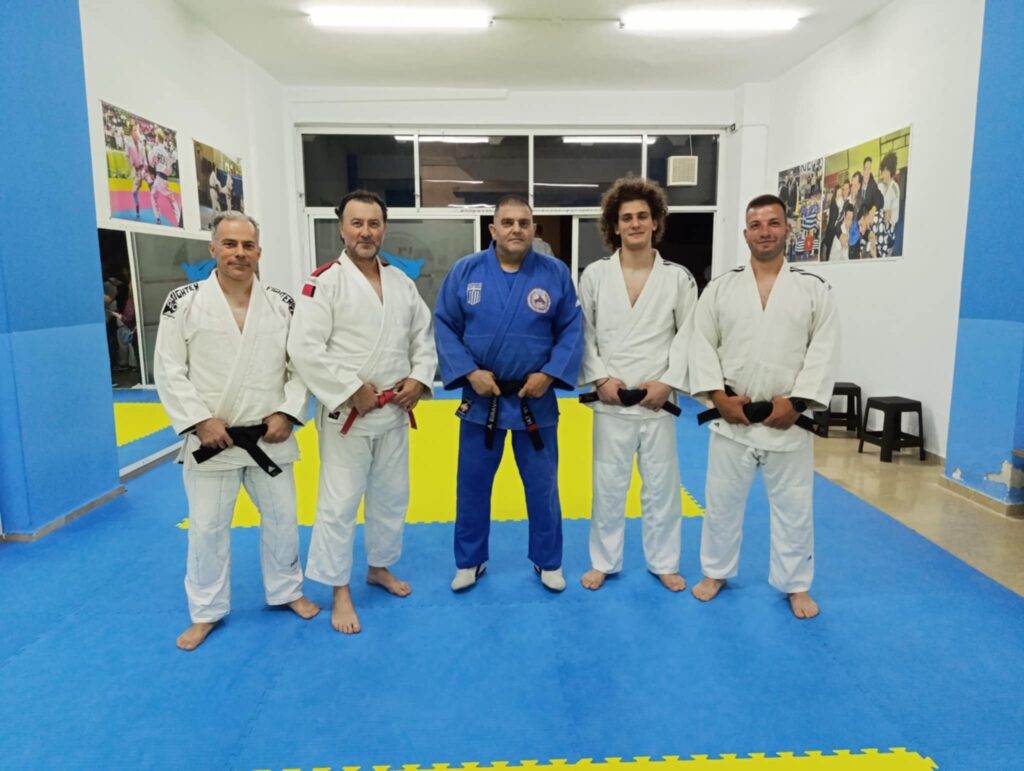 Με Επιτυχία οι Εξετάσεις Ζίου Ζίτσου υπό την Καθοδήγηση του Προπονητή Χαντζή Θωμά στην Ακαδημία Άθλησης Έδεσσας