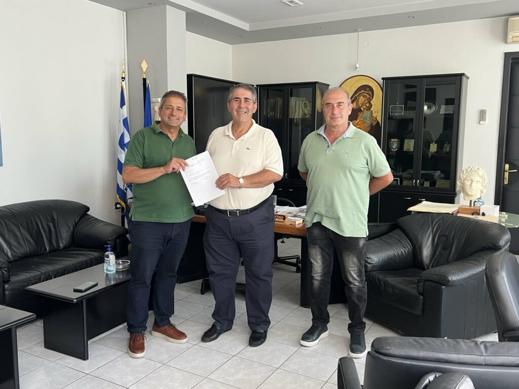 Παραχώρηση έκτασης γηπέδου Μεγαπλατάνου από την Περιφερειακή Ενότητα Πέλλας στον Δήμο Αλμωπίας