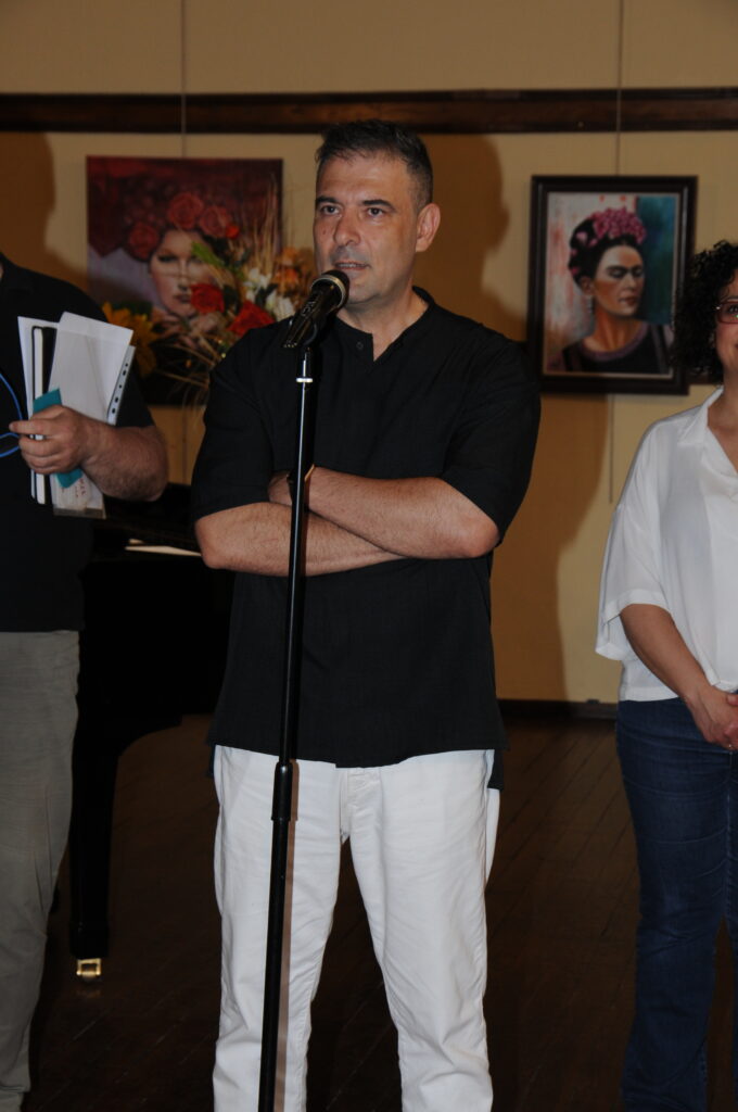 32ος Εικαστικός Μήνας Μάιος στην Έδεσσα - Λαμπερά τα Εγκαίνια της έκθεσης «Αμάραντες» του Χρήστου Παλάνη στο Παρθεναγωγείο