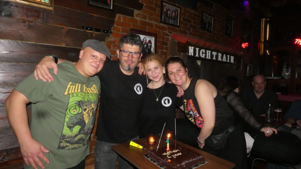 Ένας χρόνος “Nightrain”: Το Rock bar της Έδεσσας γιόρτασε με στυλ και δυνατές μουσικές!