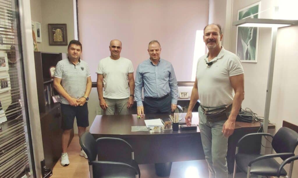 ΕΟΣ ΕΔΕΣΣΑΣ : ΣΥΝΑΝΤΗΣΗ ΜΕ ΤΟΝ ΥΦΥΠΟΥΡΓΟ ΥΠΑΑΤ ΔΙΟΝΥΣΗ ΣΤΑΜΕΝΙΤΗ ΓΙΑ ΤΗ ΔΗΜΙΟΥΡΓΙΑ ΟΡΕΙΝΟΥ ΚΑΤΑΦΥΓΙΟΥ