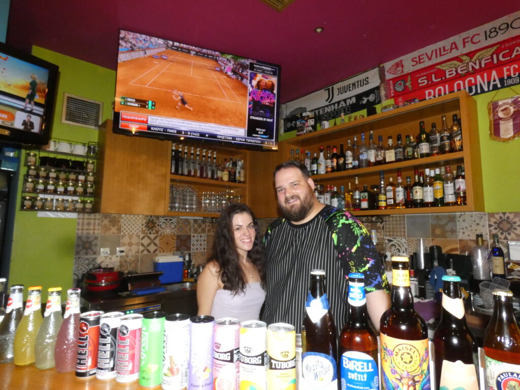 Το Play Cafe επί της Αγγελή Γάτσου στην Έδεσσα επέστρεψε ανανεωμένο!