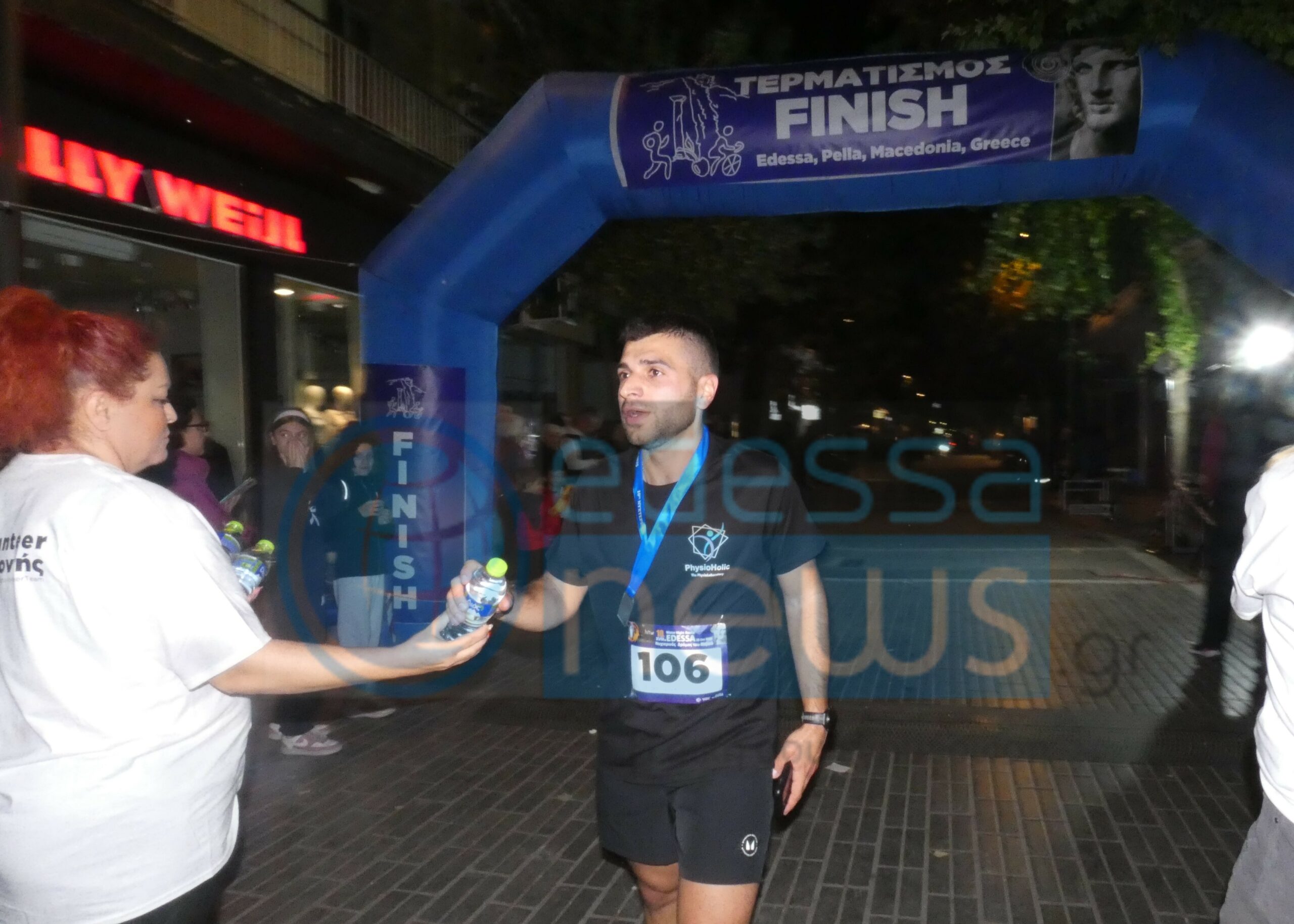 Το Edessanews για 10η χρονιά στον Νυχτερινό Δρόμο Νερού – Μια γιορτή ζωής και αθλητισμού στην Έδεσσα