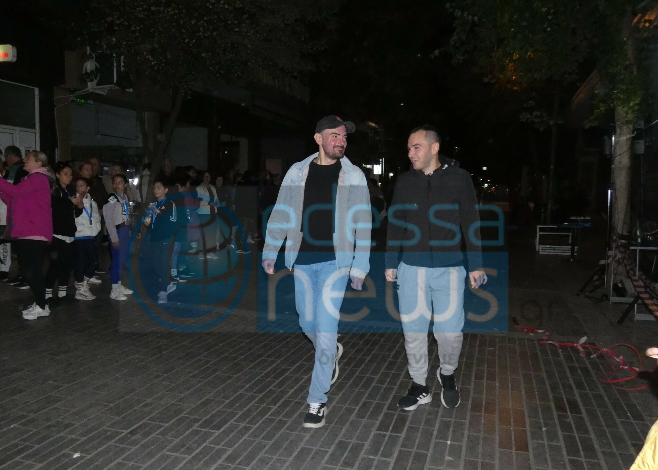Το Edessanews για 10η χρονιά στον Νυχτερινό Δρόμο Νερού – Μια γιορτή ζωής και αθλητισμού στην Έδεσσα
