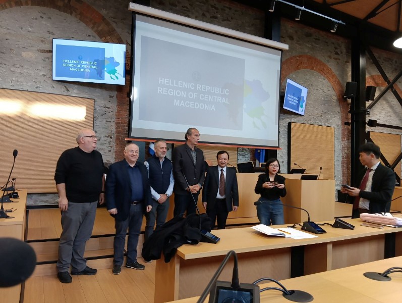 Επίσκεψη κλιμακίου φυτοϋγειονομικών ελεγκτών του Υπουργείου Γεωργίας του Βιετνάμ με στόχο το άνοιγμα της αγοράς για το ελληνικό ακτινίδιο