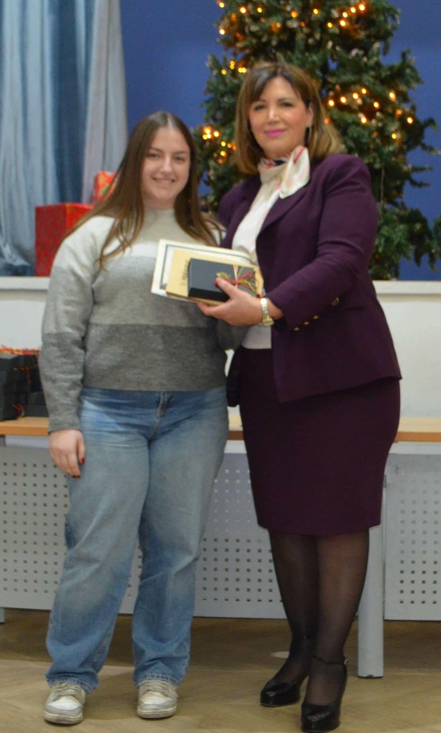 Ο Δήμος Σκύδρας βράβευσε τους επιτυχόντες στην Τριτοβάθμια Εκπαίδευση