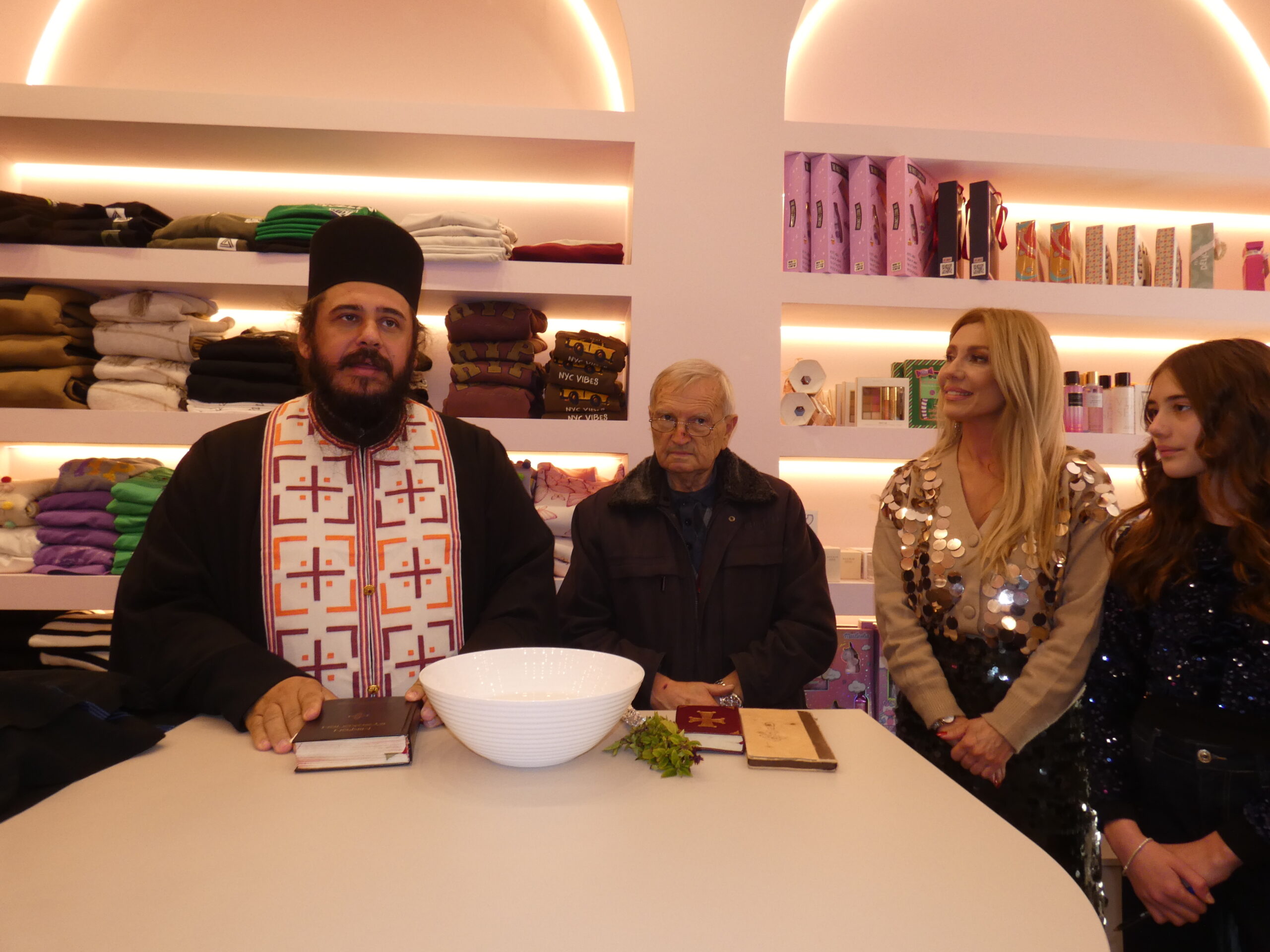 Εγκαίνια του «Glow & Go» στην Έδεσσα — Ένας νέος χώρος αισθητικής και ποιότητας στην οδό Αρχελάου