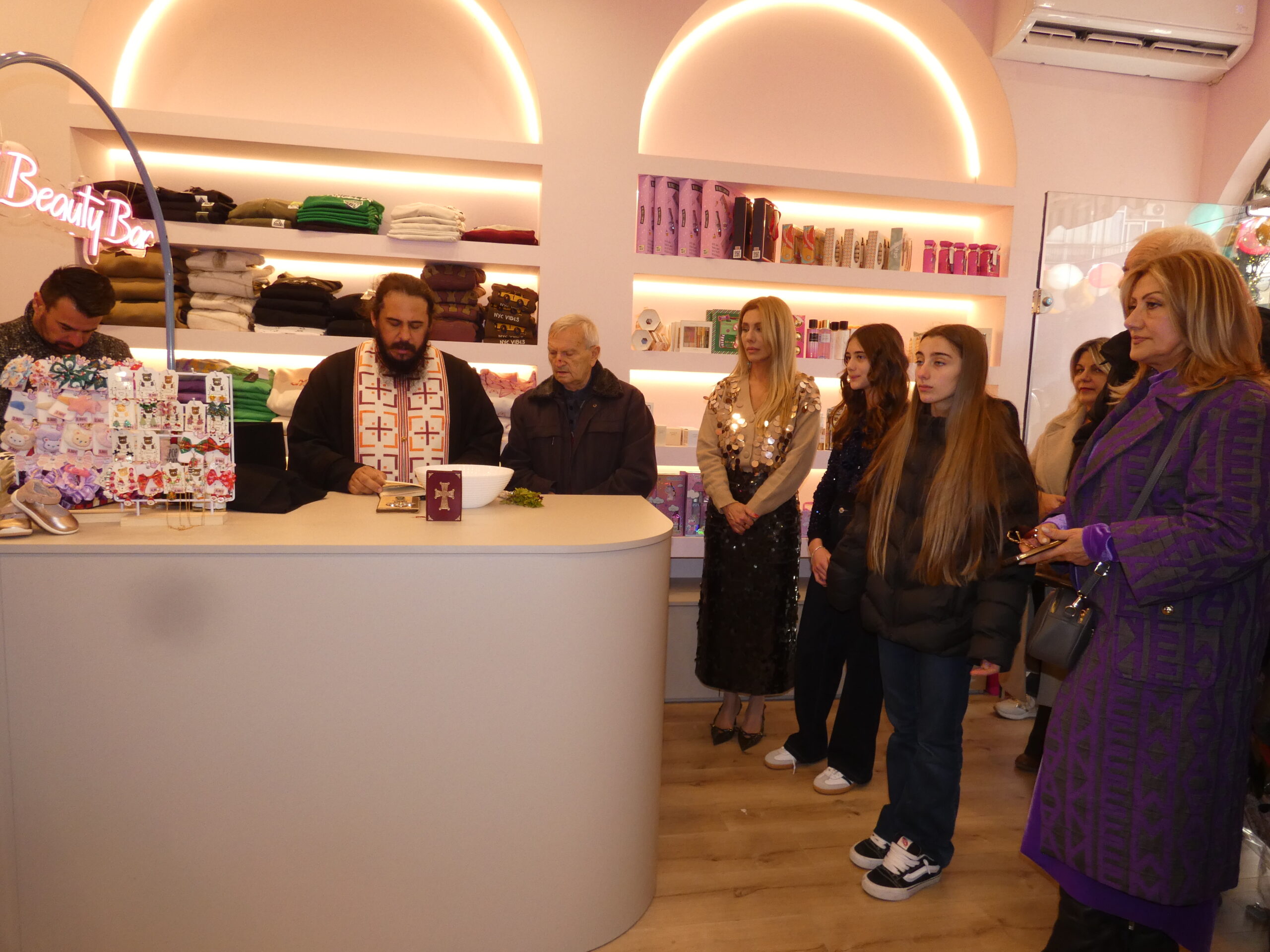 Εγκαίνια του «Glow & Go» στην Έδεσσα — Ένας νέος χώρος αισθητικής και ποιότητας στην οδό Αρχελάου