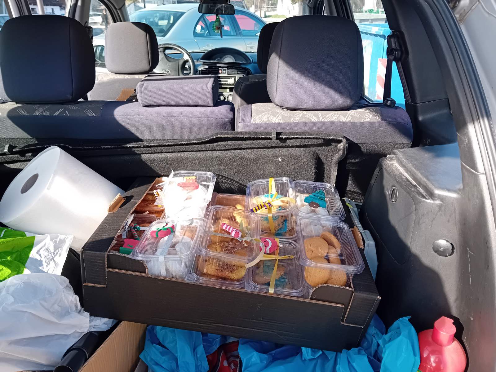 Συγκινητική ανταπόκριση επαγγελματιών και εκπαιδευτικών μονάδων στο κάλεσμα αγάπης του «Βοήθεια στο Σπίτι»