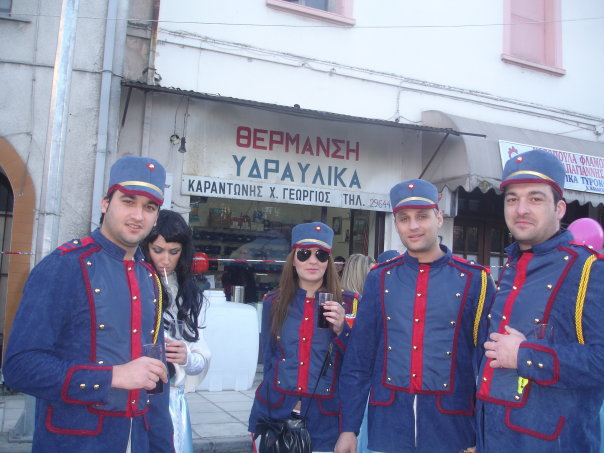 Καρναβάλια 2009 - 2010 από το My Bar, ένα μαγαζί με πολλά ονόματα