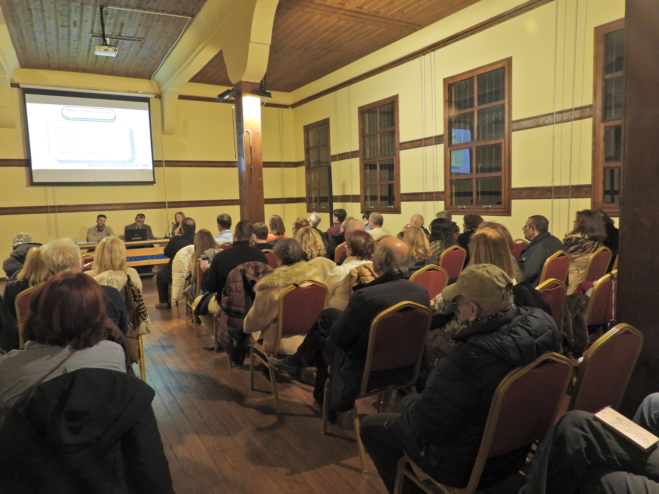 Όταν η βία μπαίνει στο σπίτι : Μια ουσιαστική ημερίδα στο Παρθεναγωγείο Έδεσσας (video + photos)