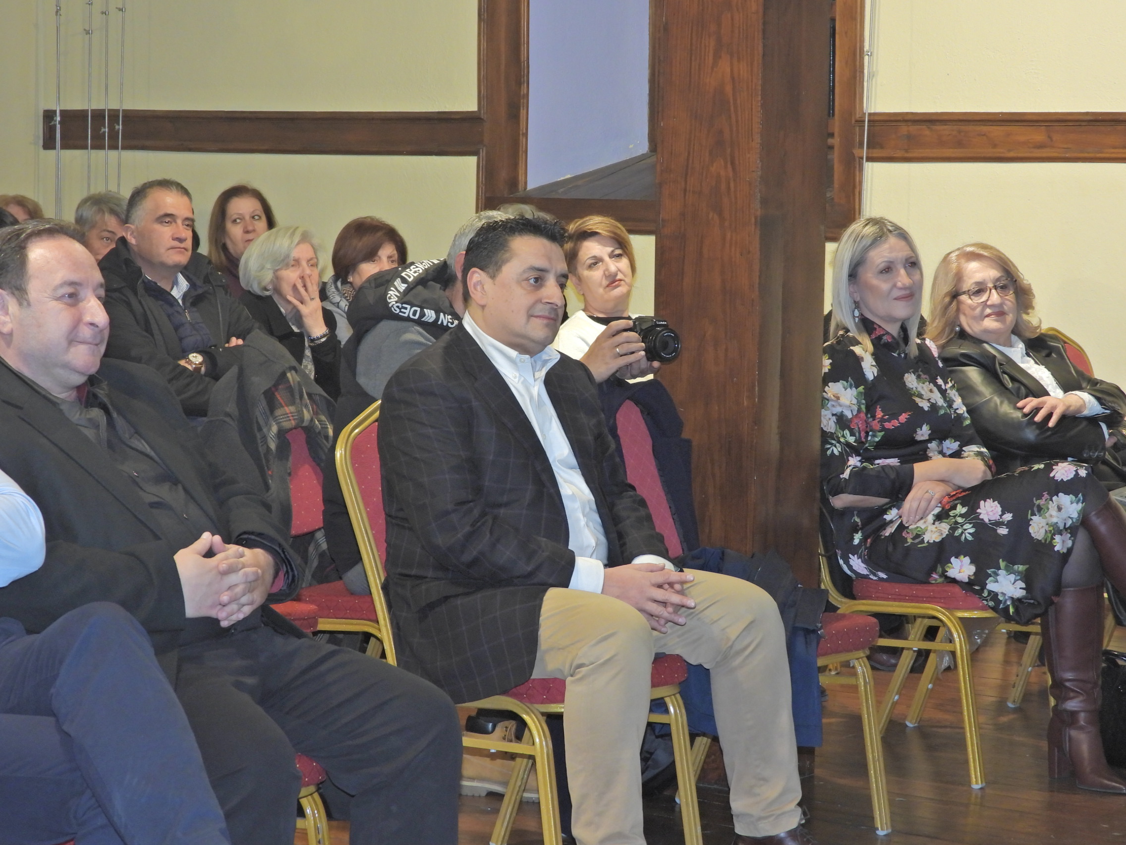 Όταν η βία μπαίνει στο σπίτι : Μια ουσιαστική ημερίδα στο Παρθεναγωγείο Έδεσσας (video + photos)