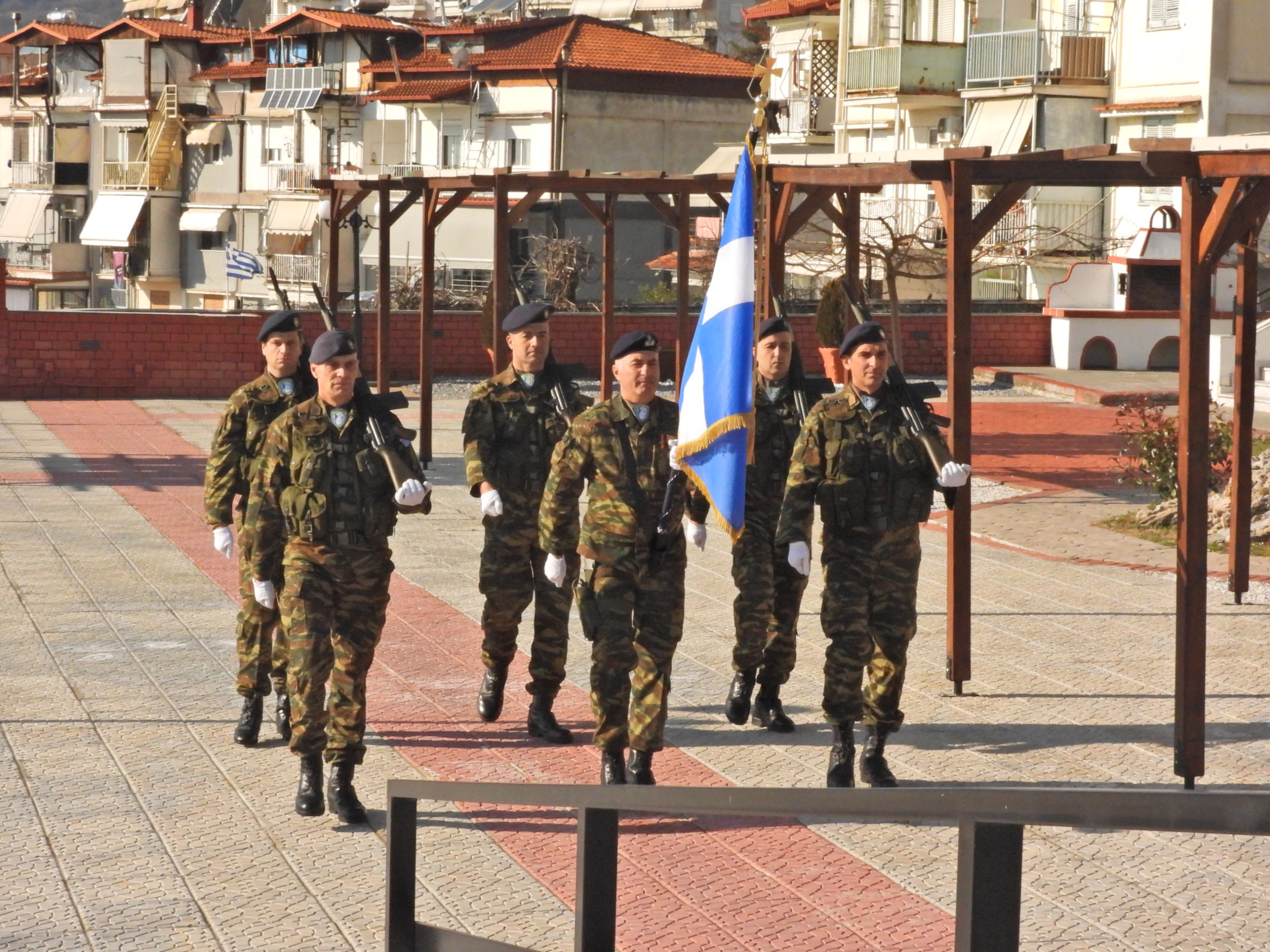 Σε κλίμα συγκίνησης η παράδοση – παραλαβή της 2ας Μηχανοκίνητης Μεραρχίας Πεζικού στην Έδεσσα (3 video + photos)